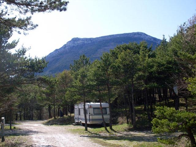 Camping La Chabannerie Ξενοδοχείο Saint-Martin-de-Clelles Εξωτερικό φωτογραφία