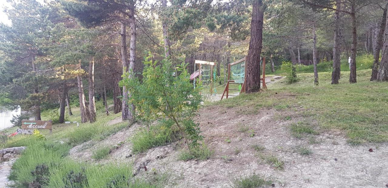 Camping La Chabannerie Ξενοδοχείο Saint-Martin-de-Clelles Εξωτερικό φωτογραφία